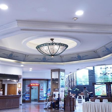 Kedaton Hotel Bandung Extérieur photo