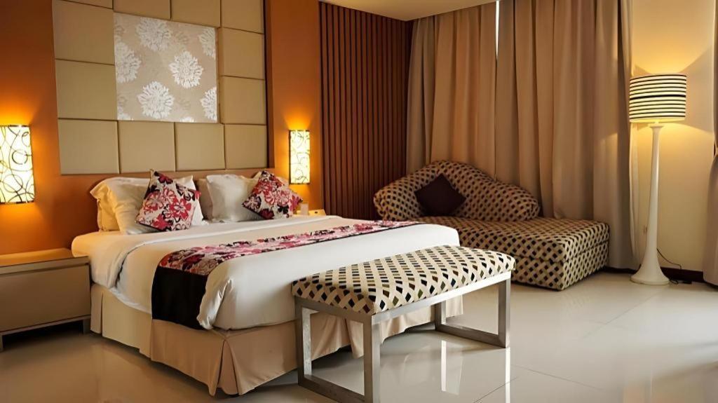 Kedaton Hotel Bandung Extérieur photo