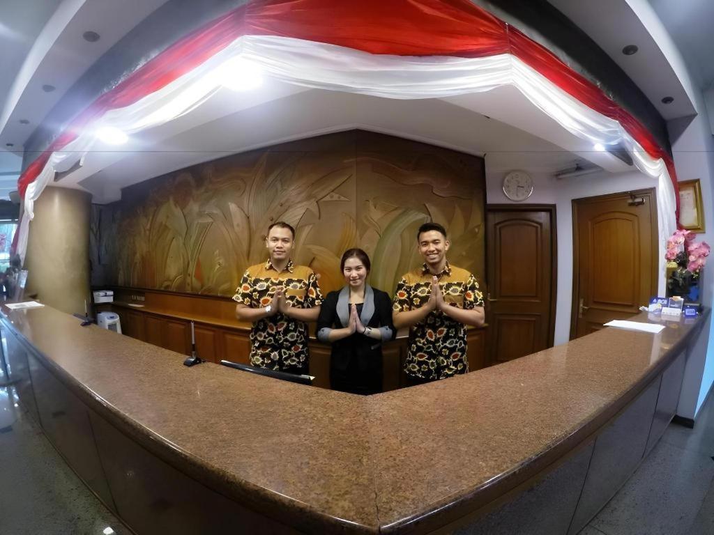 Kedaton Hotel Bandung Extérieur photo