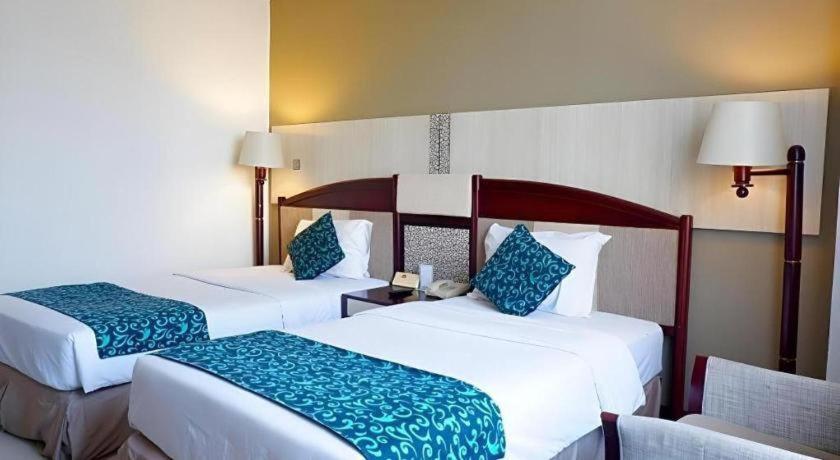 Kedaton Hotel Bandung Extérieur photo